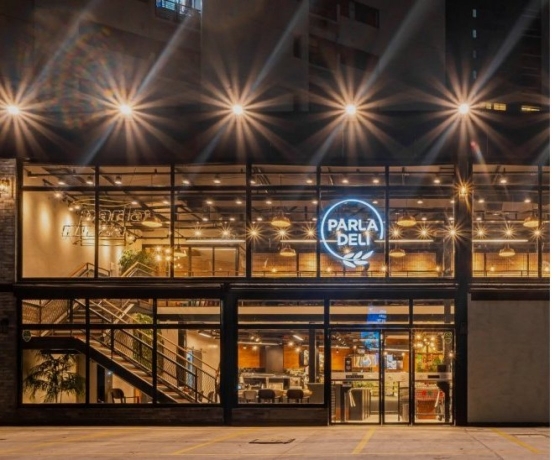 Parla Deli
